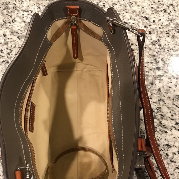 Dooney & Bourke Purse - Picture 2 of 4